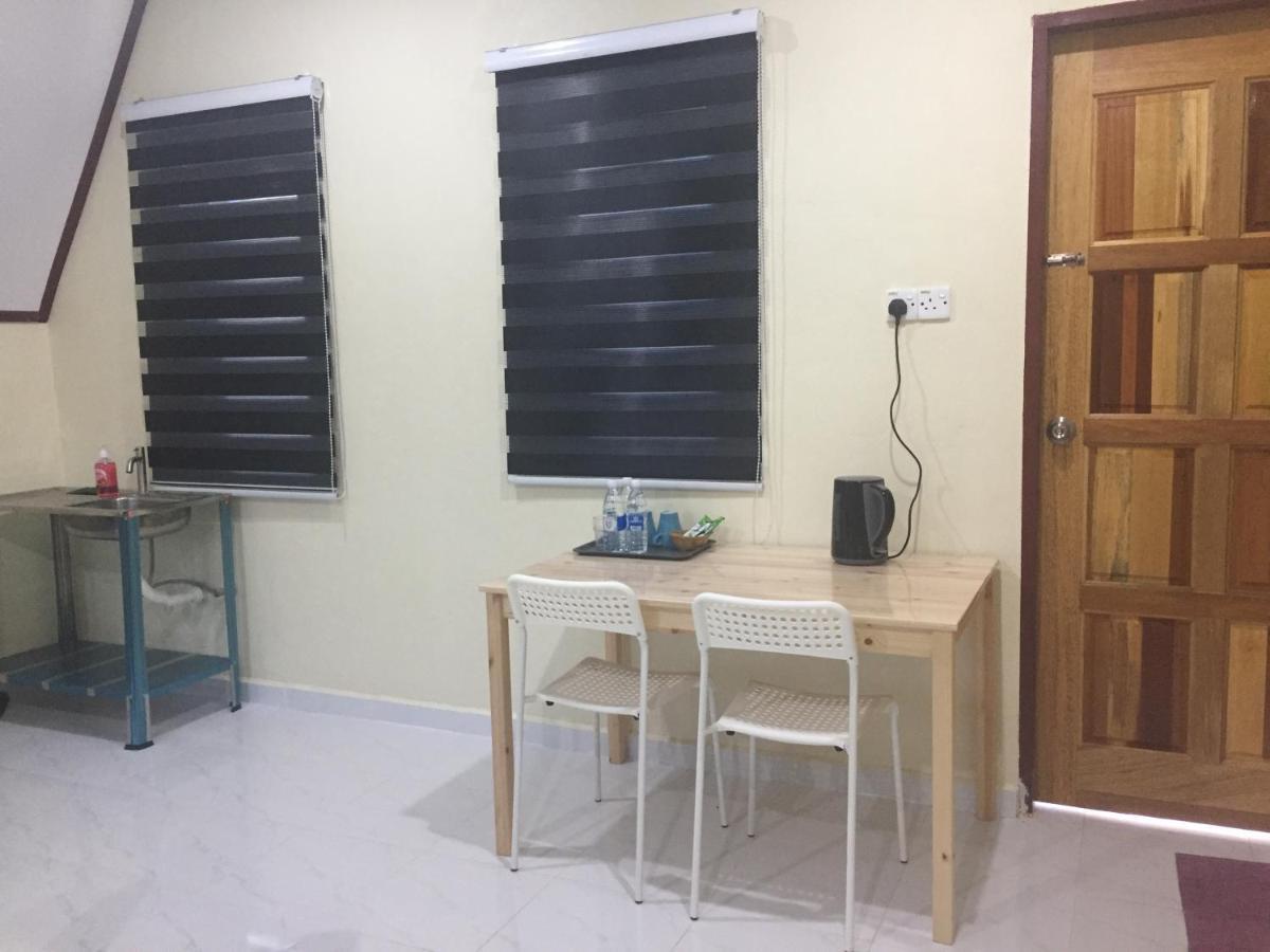 Zainab Cottage Pasir Puteh Esterno foto