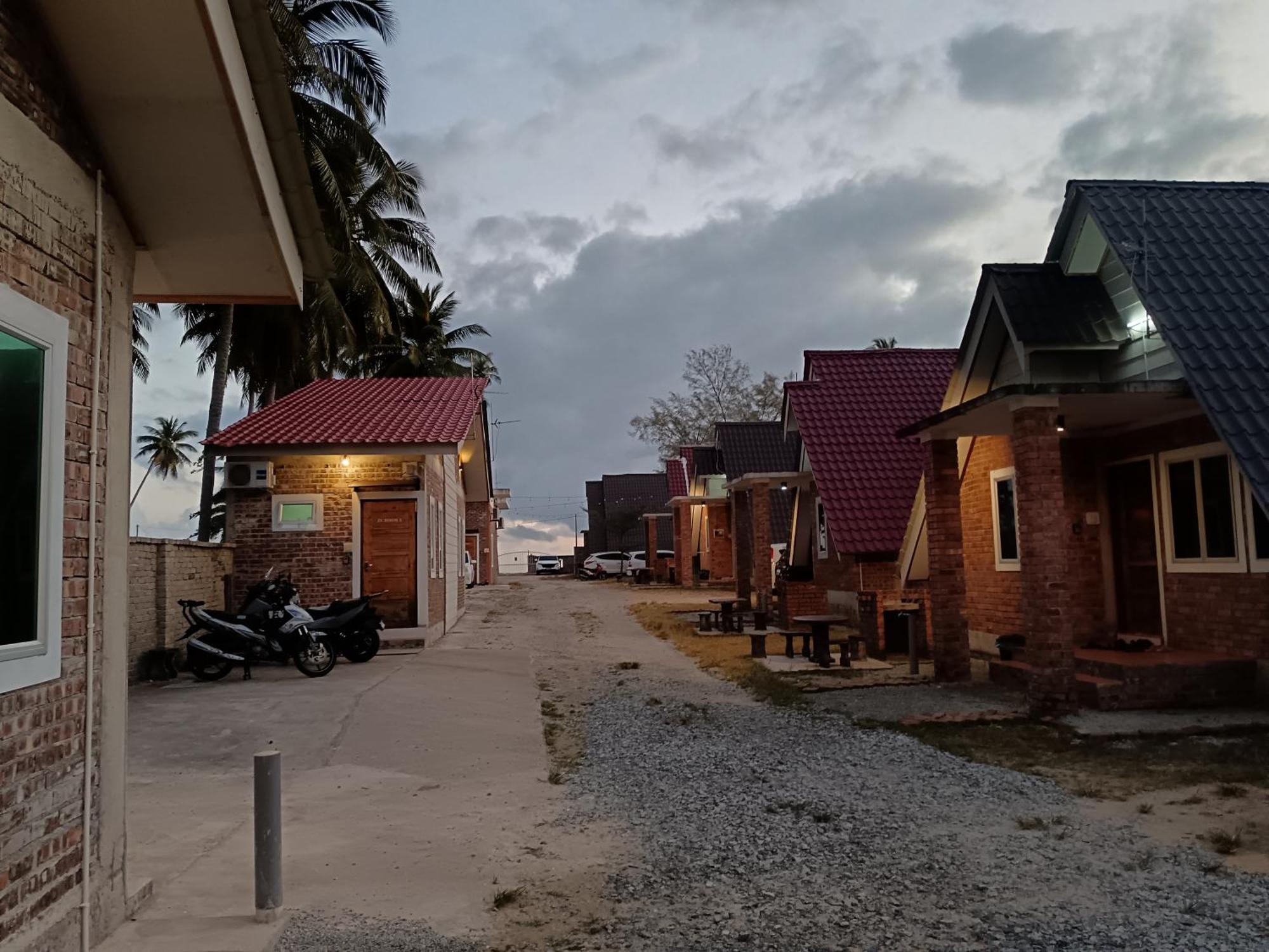 Zainab Cottage Pasir Puteh Esterno foto