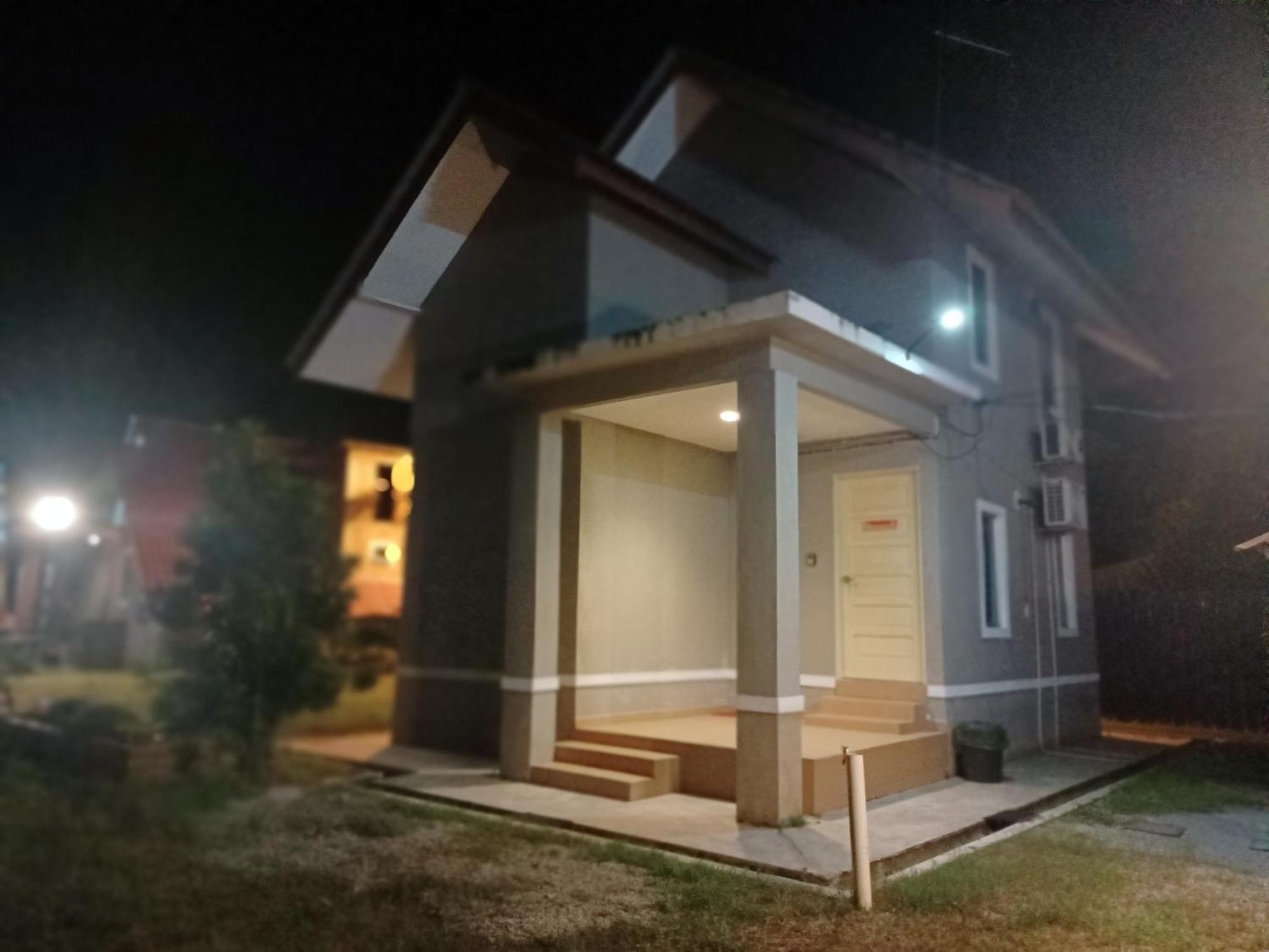 Zainab Cottage Pasir Puteh Esterno foto
