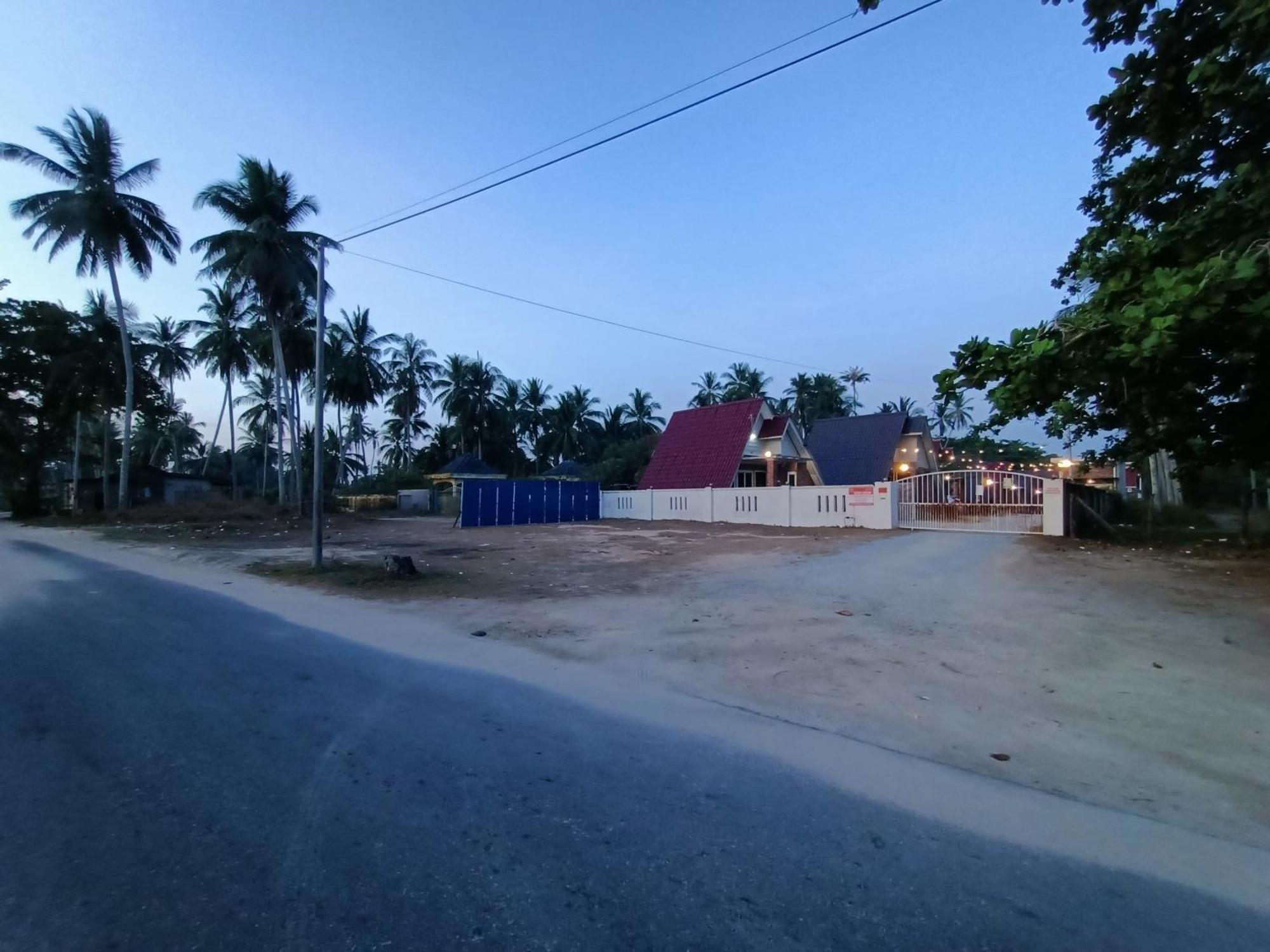 Zainab Cottage Pasir Puteh Esterno foto